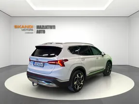 Hyundai Santa Fe 2023