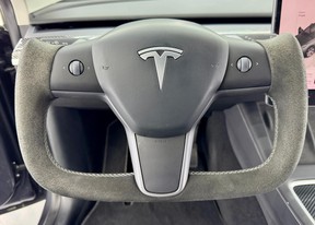 Tesla Model Y Long Range 2022