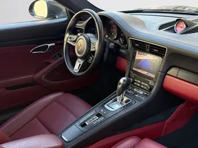 Porsche 911 Carrera GTS 2019