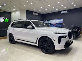 BMW X7 40i 2024
