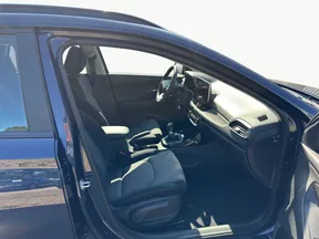 Hyundai i30 2025