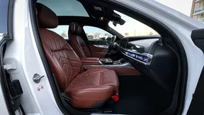 BMW 7 Series 740 2024