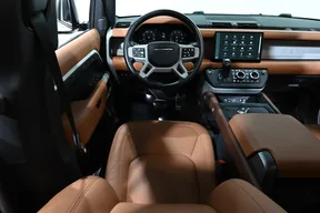 Land Rover Defender 110 2023