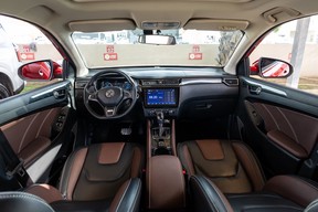 DFSK Glory 580 / Fengon 580 2023