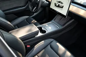 Tesla Model Y Performance 2023