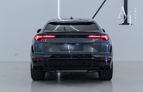 Lamborghini Urus 2023
