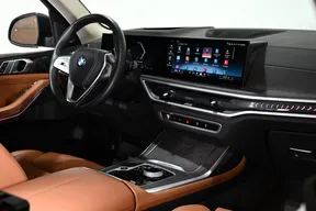 BMW X7 40 2025
