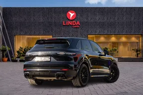 Porsche Cayenne GTS 2022