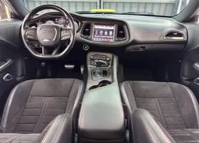 Dodge Challenger 2020