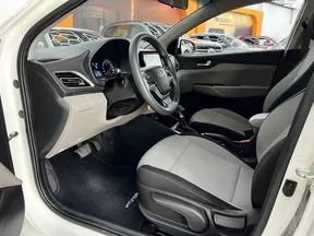 Hyundai Accent / Solaris / Verna 2023