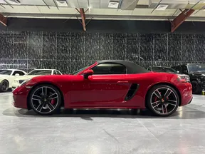 Porsche Boxster/Cayman 2025