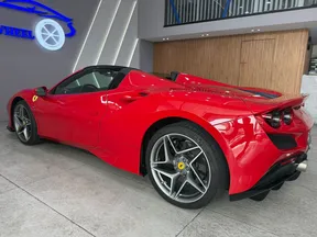 Ferrari F8 Spider 2023