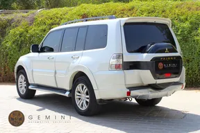 Mitsubishi Pajero / Shogun / Montero 2020