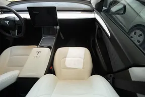 Tesla Model Y Long Range 2022