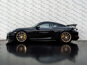 Porsche Cayman 718 GT4 2020