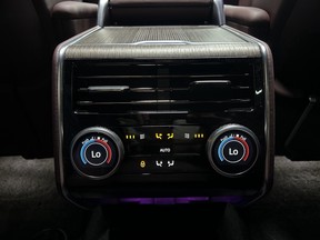 Land Rover Range Rover 2024