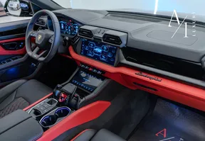 Lamborghini Urus 2025
