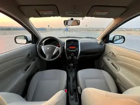 Nissan Sunny 2023