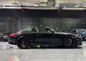 Porsche 911 Targa 4 GTS 2019