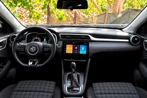 MG ZS 2025