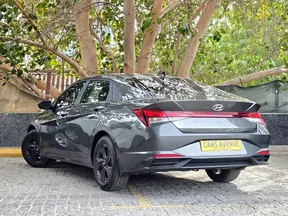 Hyundai Elantra / Avante 2023