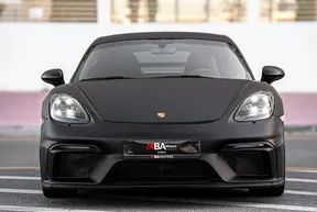 Porsche Cayman 718 GT4 2023