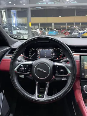 Jaguar F-Pace 2022