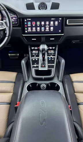 Porsche Cayenne GTS 2023
