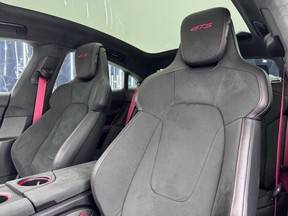 Porsche Taycan GTS 2023