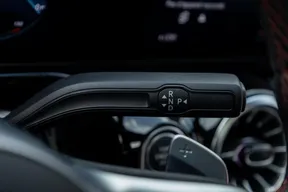 Mercedes-Benz GLA 200 2023