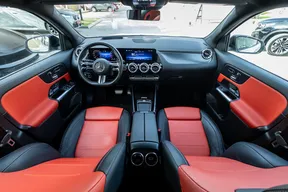 Mercedes-Benz GLA 200 2024