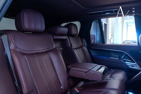 Land Rover Range Rover 2023