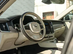 Volvo S90 2024