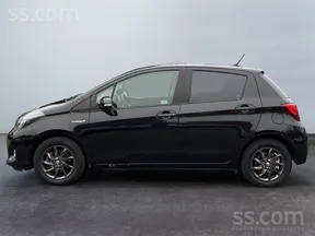 Toyota Yaris 2015