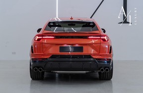 Lamborghini Urus 2024