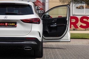 Mercedes-Benz GLA 200 2021