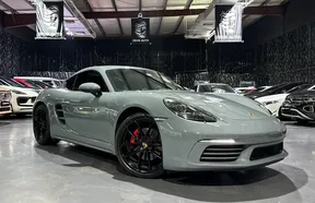 Porsche Cayman 718 2023