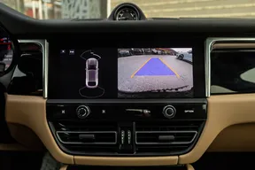Porsche Macan S 2024