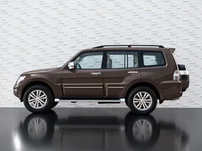 Mitsubishi Pajero / Shogun / Montero 2020