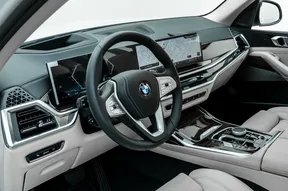 BMW X7 40 2025