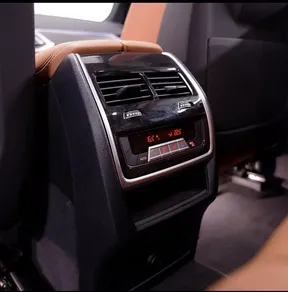 BMW X5 40 2023