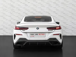 BMW 8 Series M850 2021