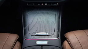 Mercedes-Benz E-Class 200 2025