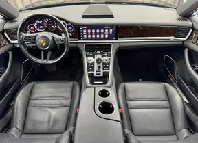 Porsche Panamera 2022