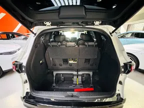 Toyota Sienna / Granvia 2025