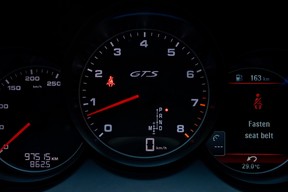 Porsche Cayenne GTS 2016