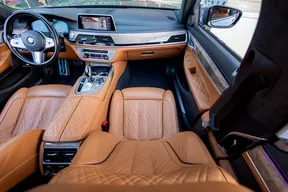 BMW 7 Series 740L 2021