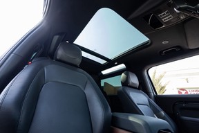 Land Rover Defender 90 2024