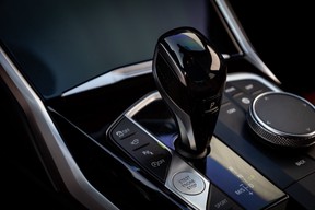 BMW 3 Series 330 2019