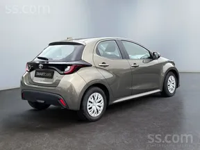 Toyota Yaris 2021